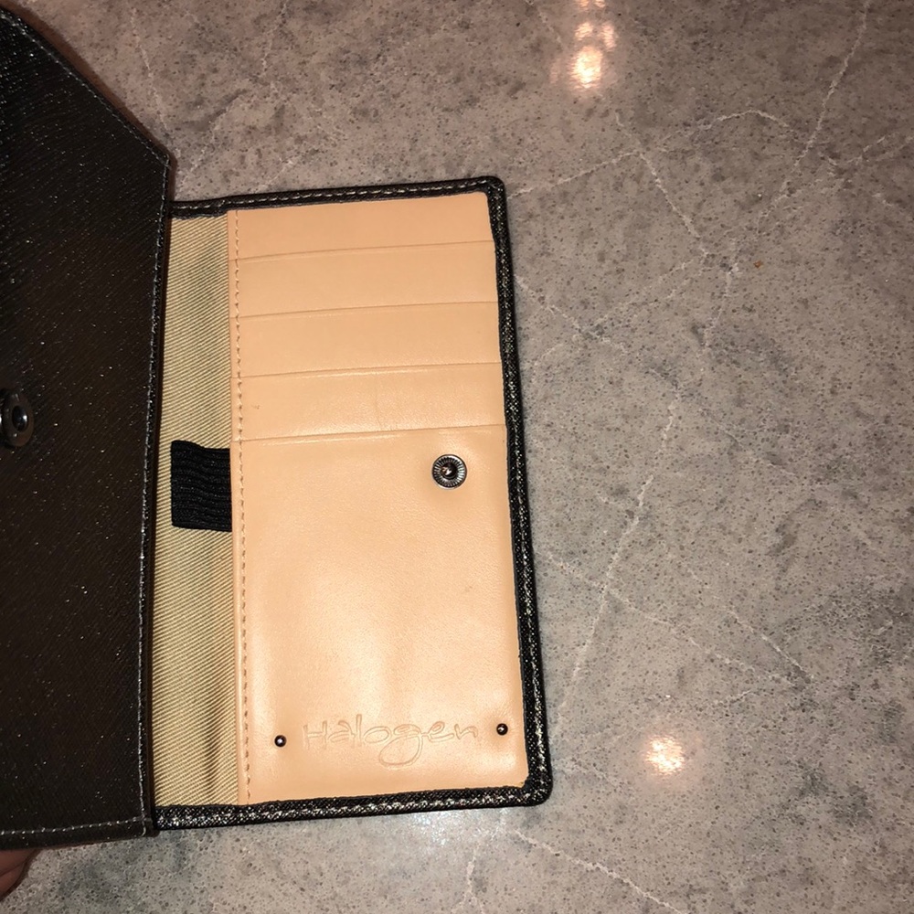 Halogen wallet - Picture 4 of 4